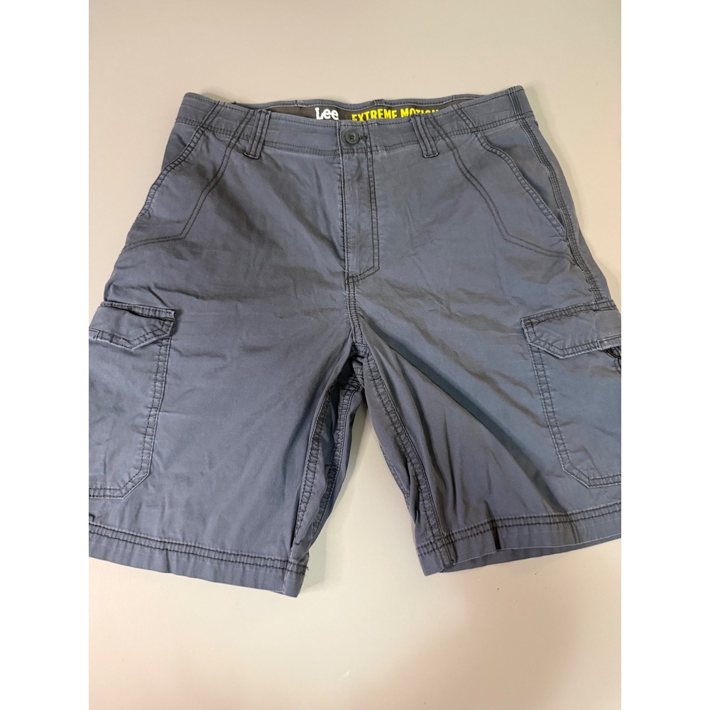 Lee Extreme Motion Cargo Shorts Mens 33 Gray Blue Performance Series 102187013